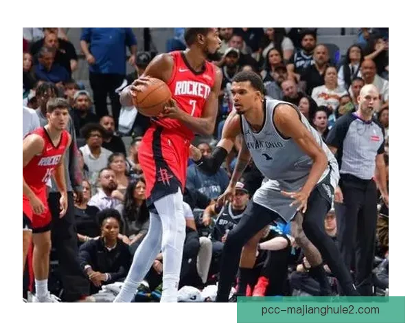 马刺主场力克篮网迎来关键胜利展现强势状态 马刺主场力克篮网迎来关键胜利展现强势状态