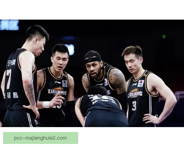 贾巴斯柯沃力克萨拉逆转战术解析与精彩进球回顾